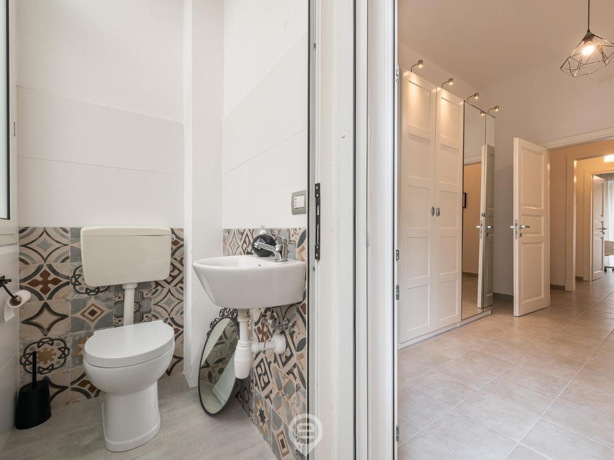 White Gold Apartment Cagliari Exterior photo